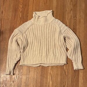 Lavon Cozy Cream Wool Ribbed Turtleneck Sweater